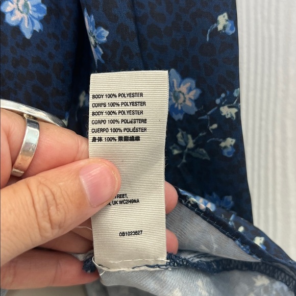 Free People - A Night You Navy Floral Long Sleeve Wrap Blouse Size Small - Picture 8 of 13